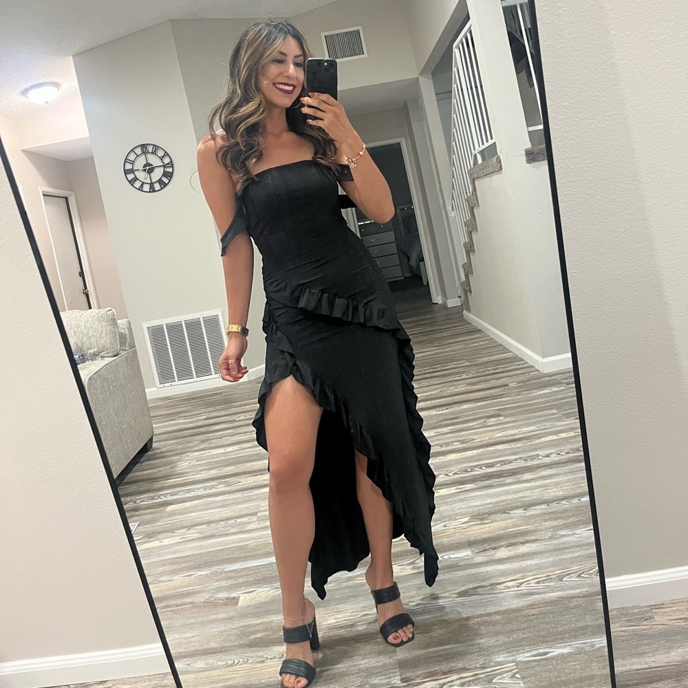 Windsor Black Off-Shoulder High-Low Ruffle Dress